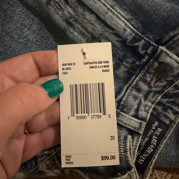 Women's Buffalo Straight Jeans - Picture 3 of 4